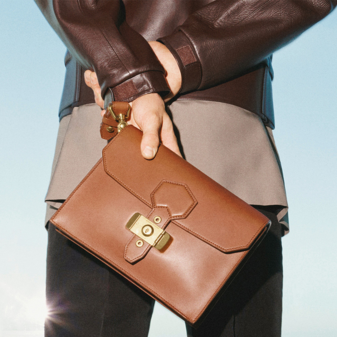 dunhill outlet boutique • Bicester Village