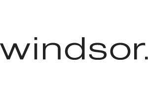 Luxuriöse Mode von Windsor. in Wertheim Village